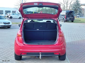 Kia Venga Spirit Autom.-Navi-Klima-SHZG-AHK-1Vorbes.