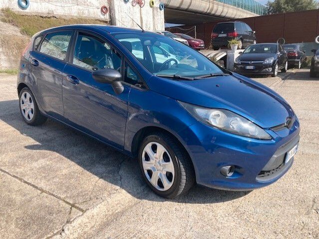 Ford Fiesta 1.4 5 porte Bz.- GPL Titanium