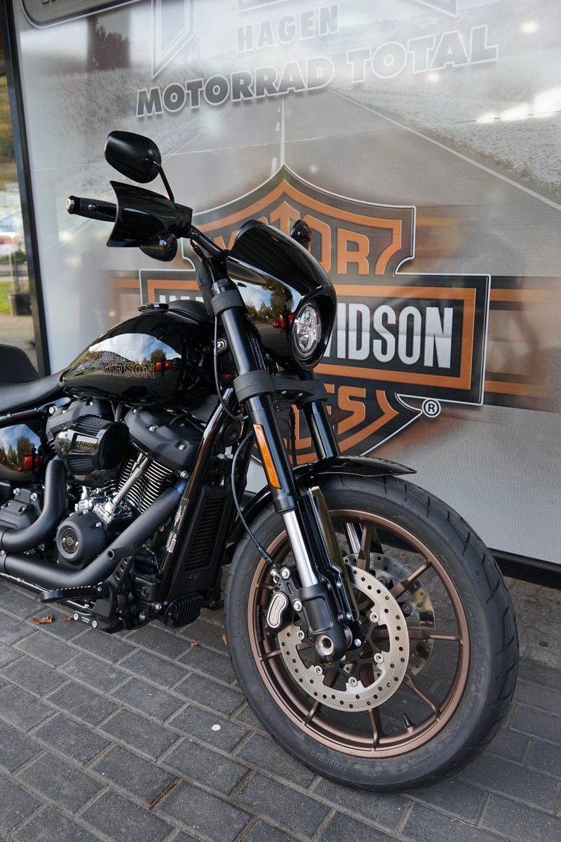 Fahrzeugabbildung Harley-Davidson Low Rider S 117cui Jekill & Hyde