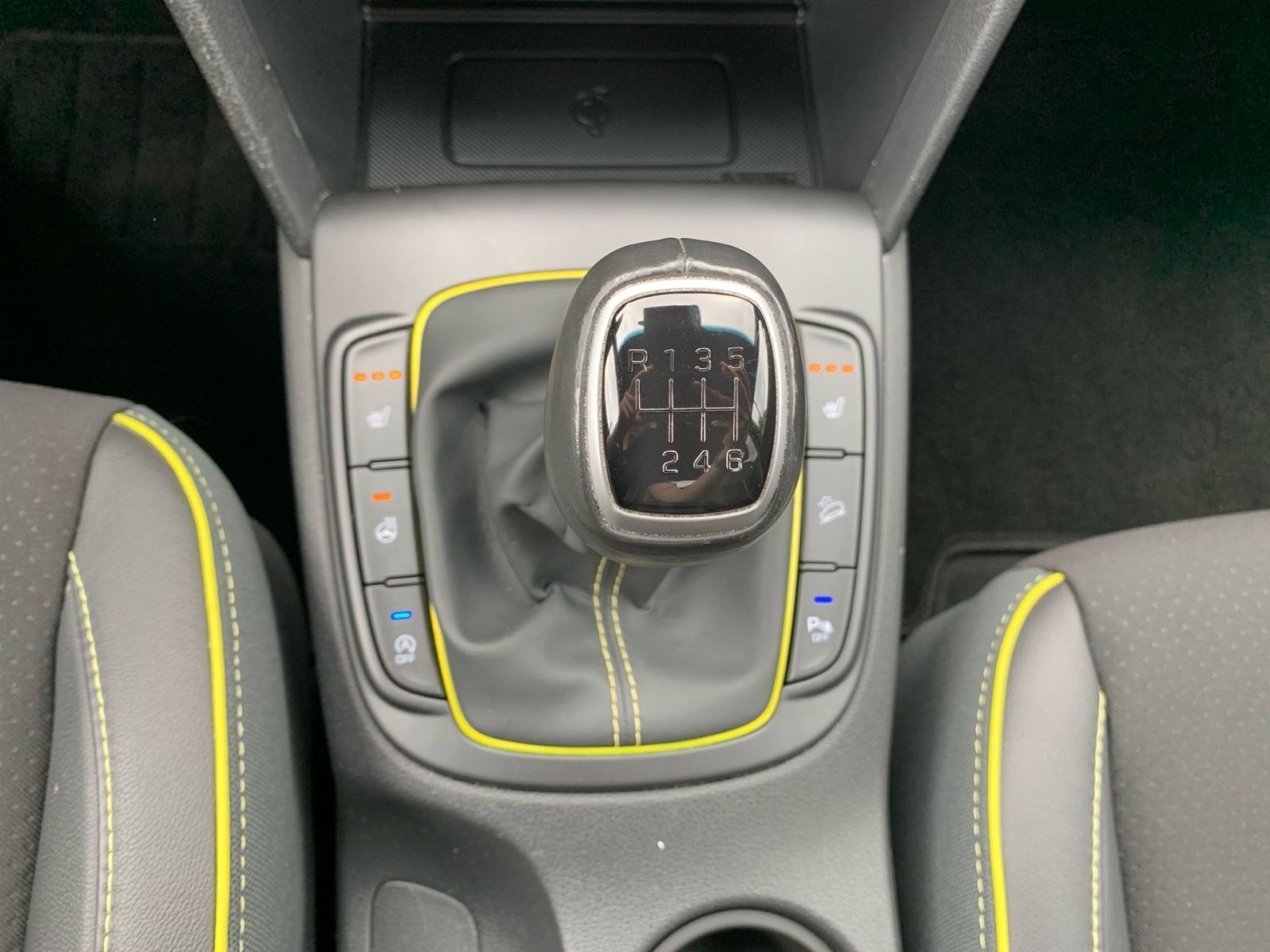 Fahrzeugabbildung Hyundai KONA 1.0 T-GDI Style