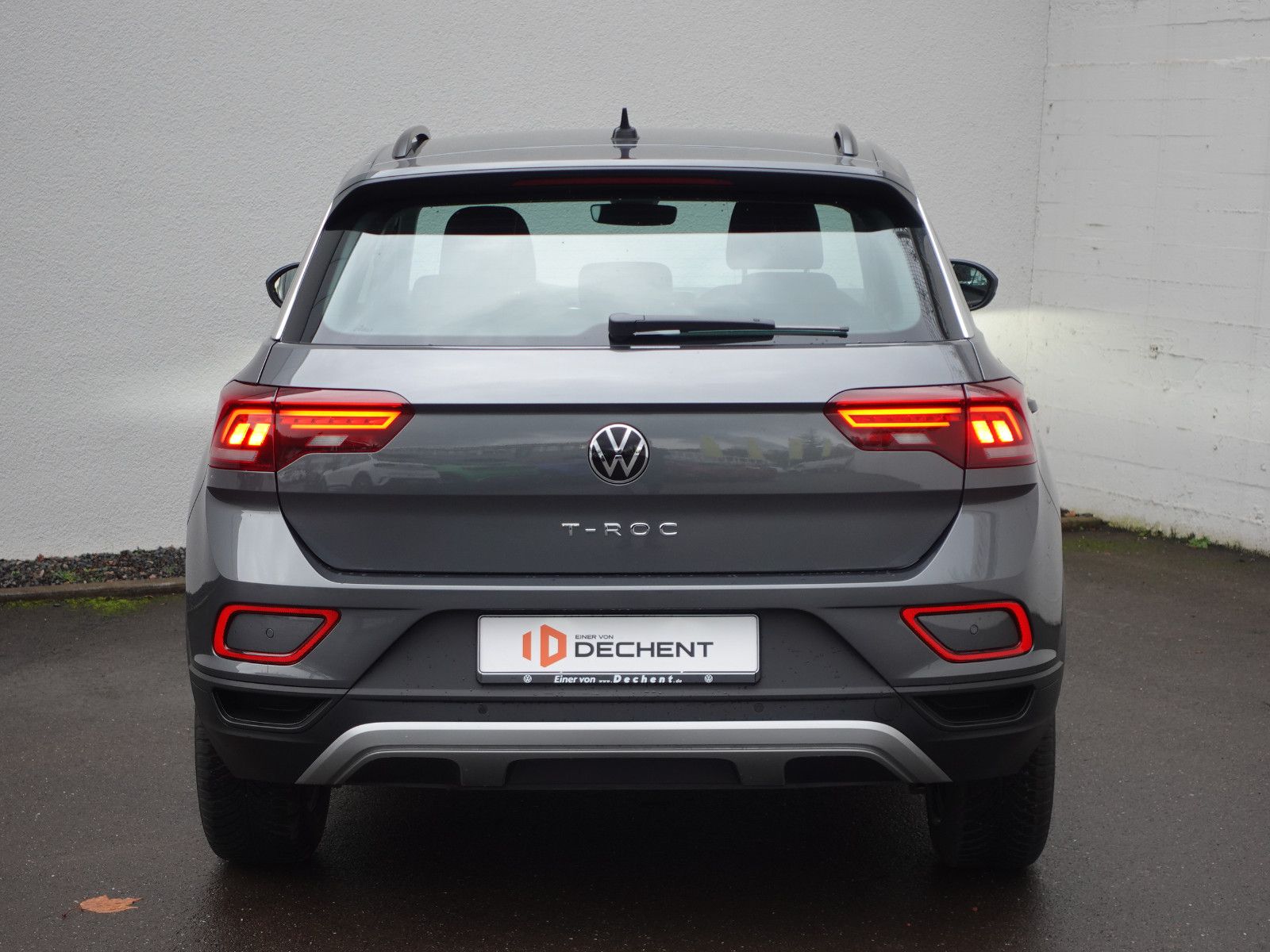 Fahrzeugabbildung Volkswagen T-Roc Life 1.5TSI DSG,Navi,AHK,Allwetter,Sitzhzg