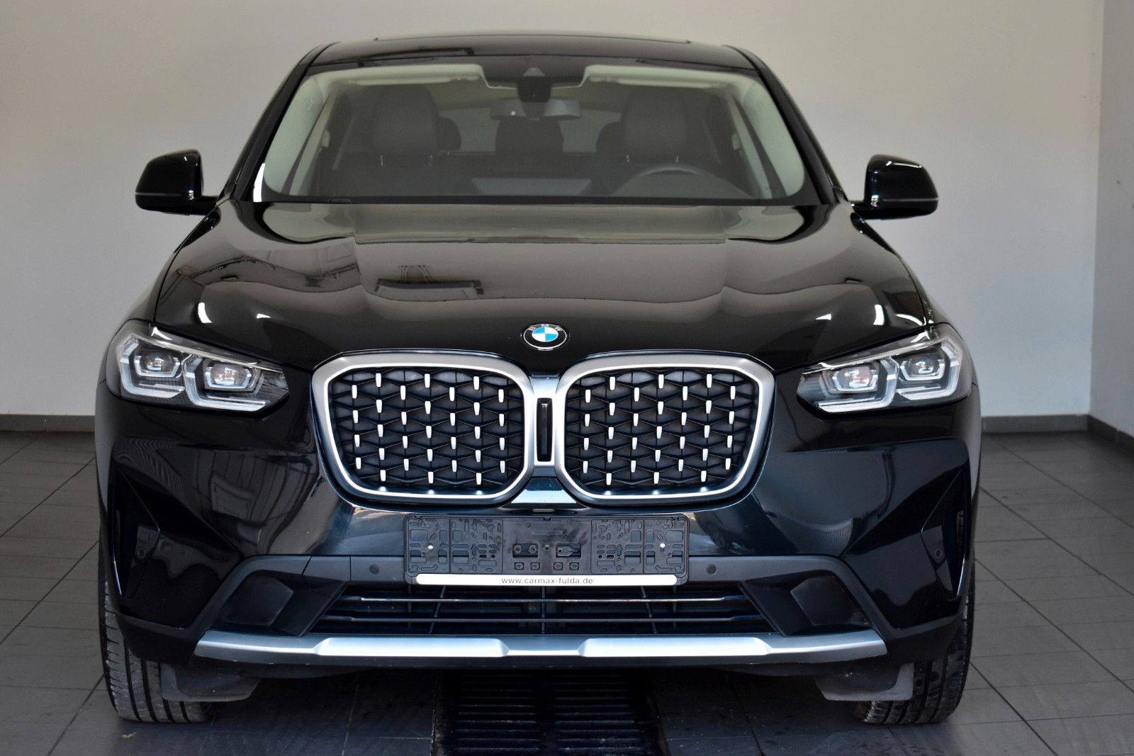 Fahrzeugabbildung BMW X4 xDrive 20 d,Leder,Navi,LED,Kamera,SH,Panorama