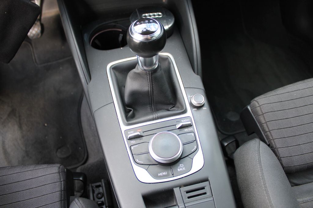 AUDI A3 Sportback ambition NAVI SHZ KLIMA ALU