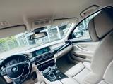 BMW 530 D Touring*Sportpaket*Leder*Navi*Automatik* - gebrauchte BMW 530 aus dem Jahr 2010