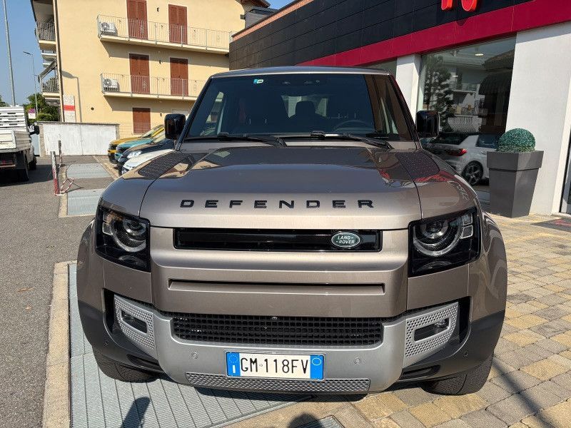 Land Rover Defender 90 3.0d i6 mhev SE awd 200cv imagem 2