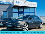 Opel Astra J Lim. 5-trg. Edition *Navi*8 fach bereift - Opel Astra: Limousine, F