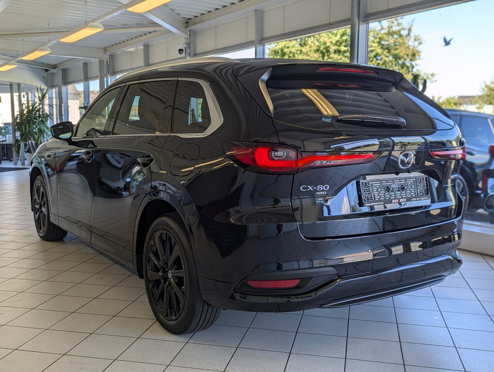 MAZDA CX-80 3.3L E-SKYACTIV D 254 HOMURA+ 7-Sitze Pano - Image 5