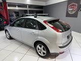 Ford Focus Lim. Ghia - Ford Focus: Ghia