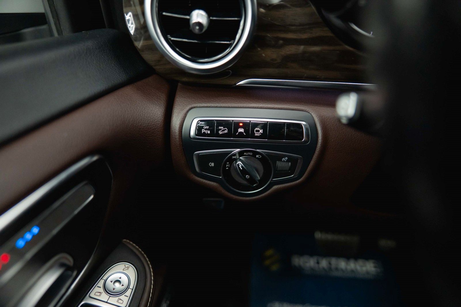 Fahrzeugabbildung Mercedes-Benz V 250 CDI AVANTGARDE EDITION 4MATIC | LED | 19%