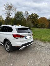 BMW X1 xDrive25e Advantage Steptronic Advantage - BMW X1 mit Hybrid-Antrieb