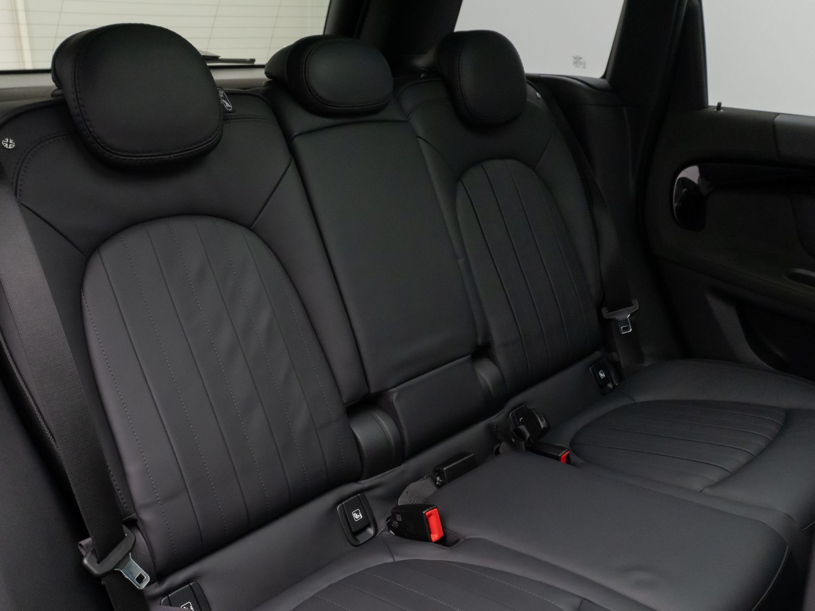 Fahrzeugabbildung MINI Countryman SE (Cooper) ALL4 Panorama Kamera HUD