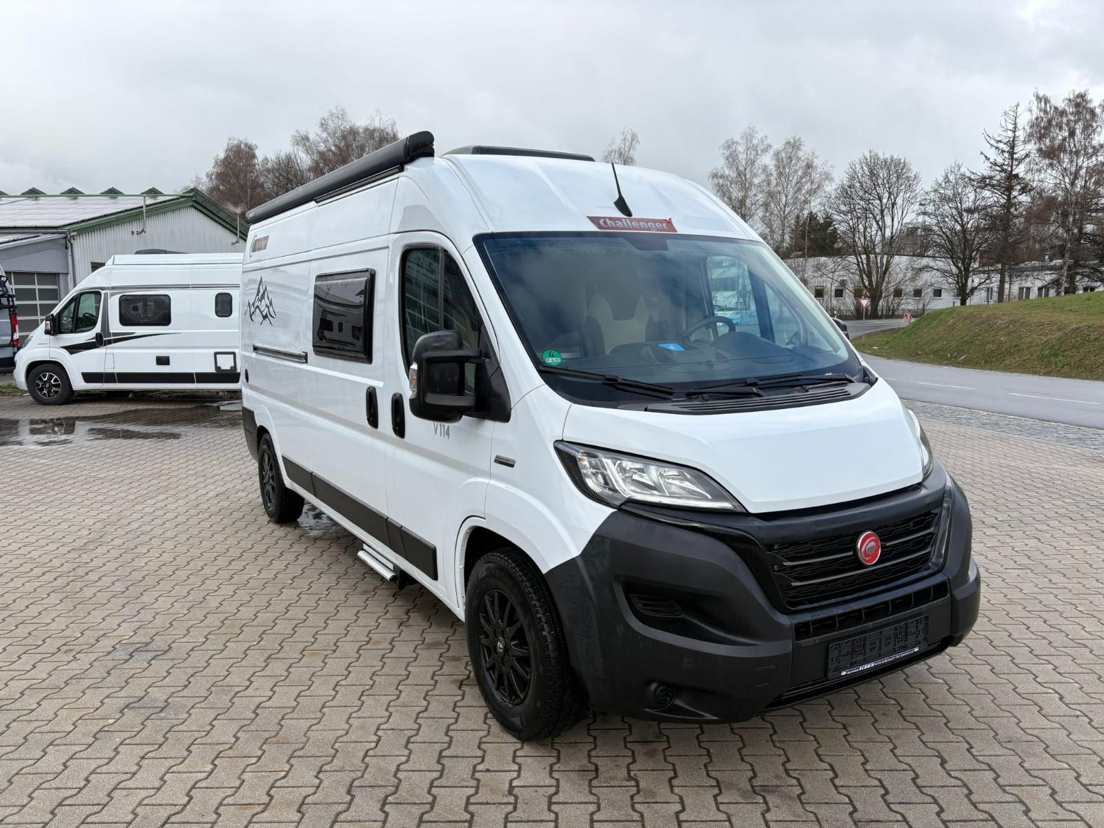 Challenger VANS START EDITION V114