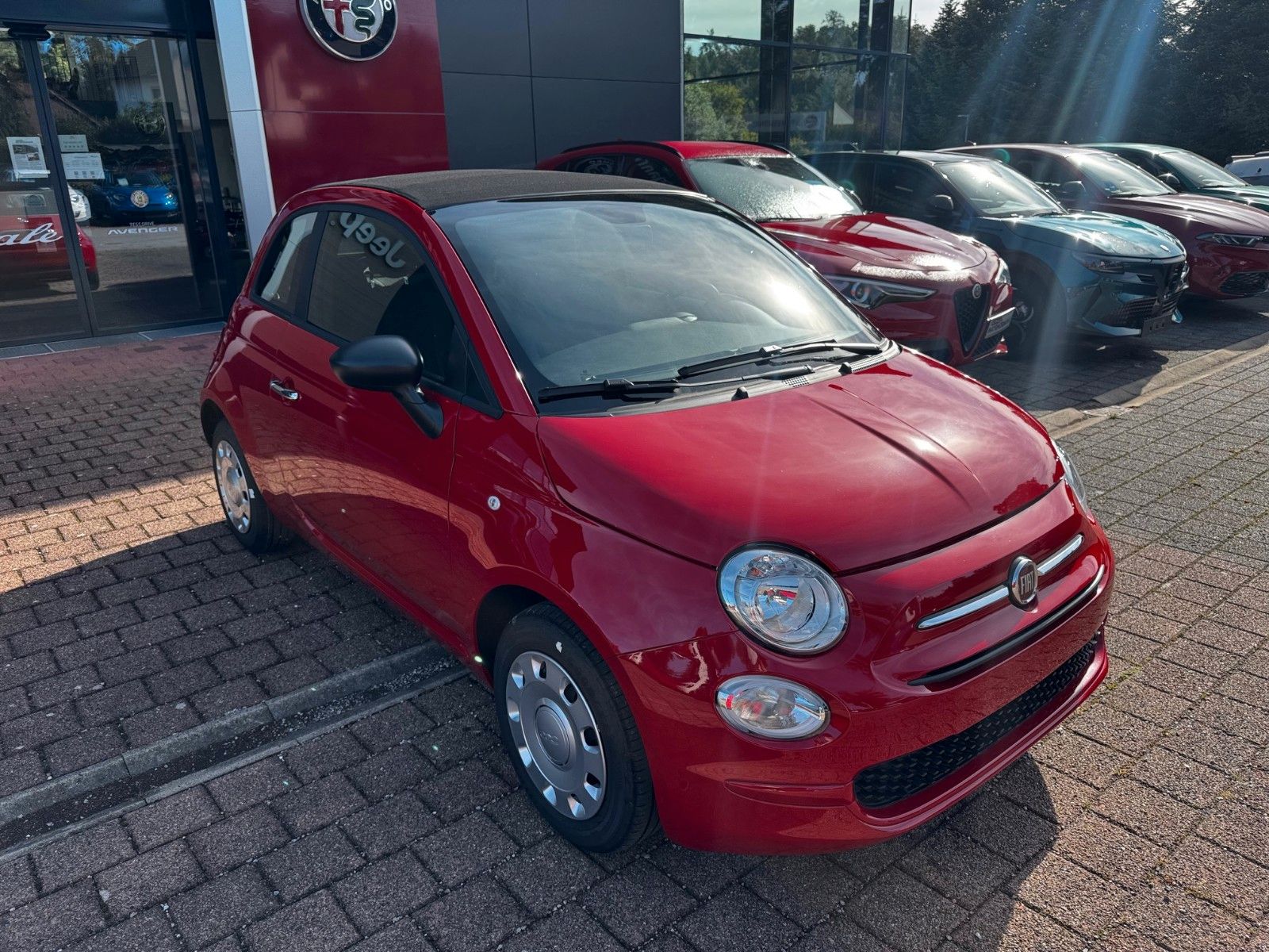 Fahrzeugabbildung Fiat 500C Cabrio Carplay Klima Tageszulassung