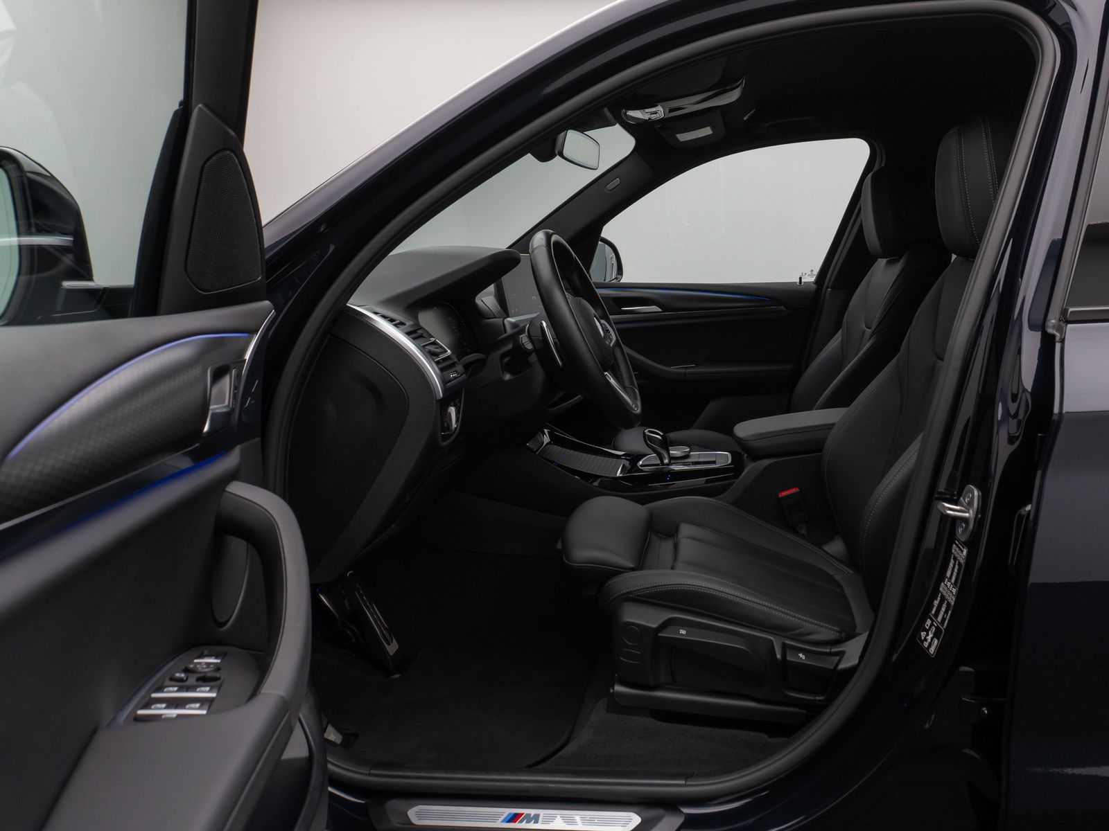 Fahrzeugabbildung BMW X3 xD20d M Sport Kamera Laser DAB HiFi AHK Komfo