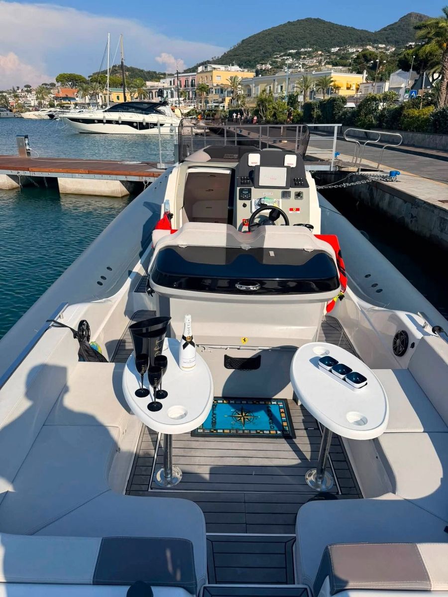 Ferrari Altro GOMMONE OROMARINE 15S COUPE' 2 MOT imagem 2