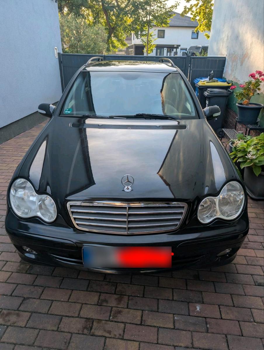 Mercedes-Benz C 180