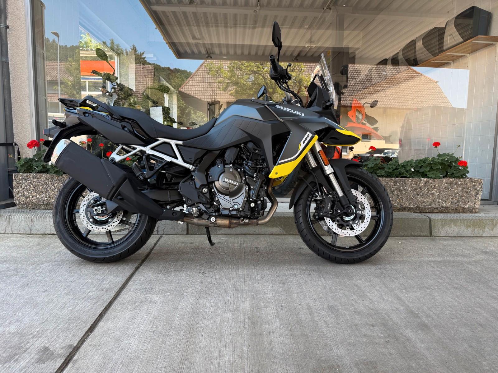 Suzuki 800 V Strom 2026