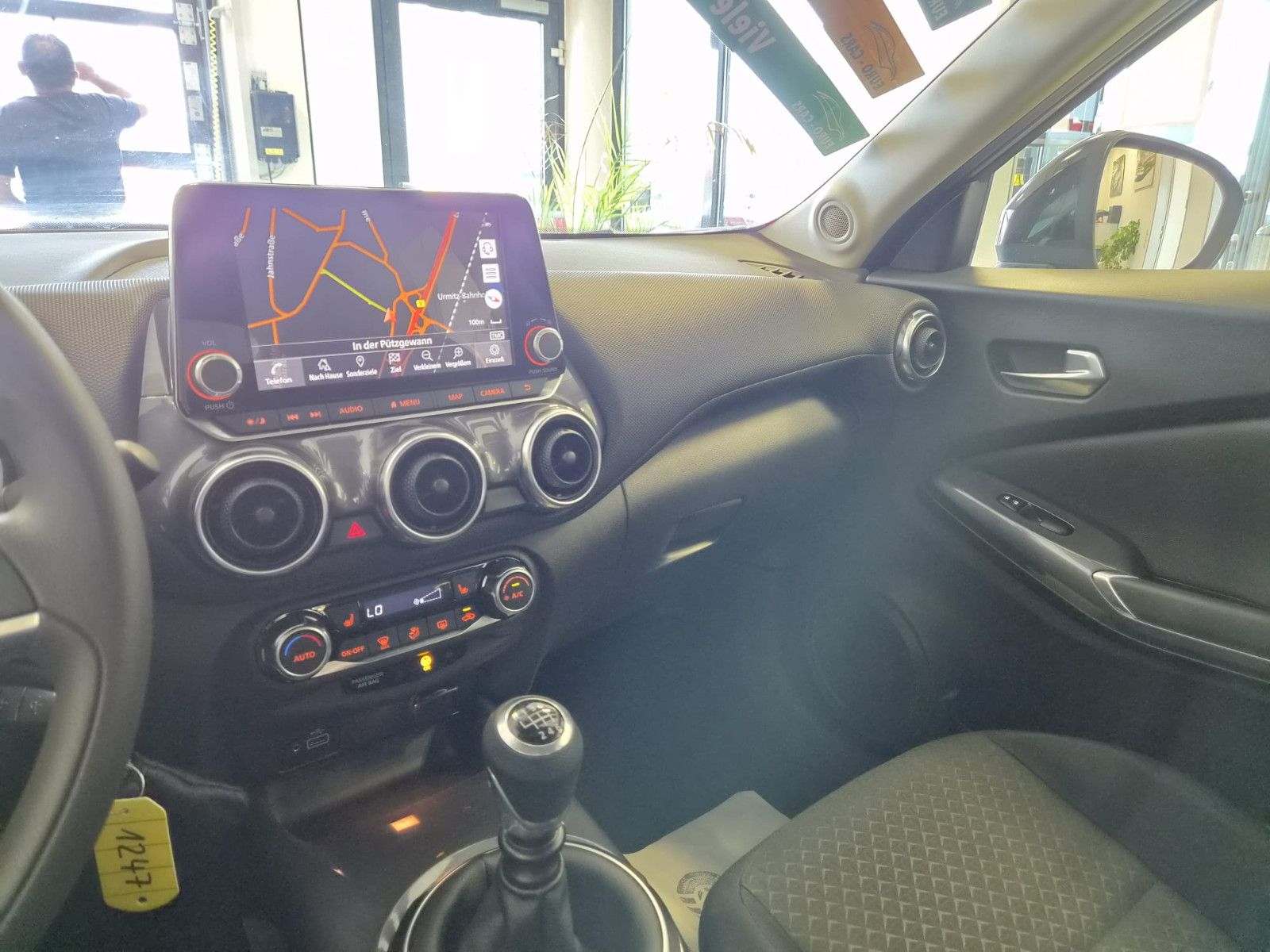 Fahrzeugabbildung Nissan Juke Acenta / KAMERA / SCHECKHEFT / 1. HAND