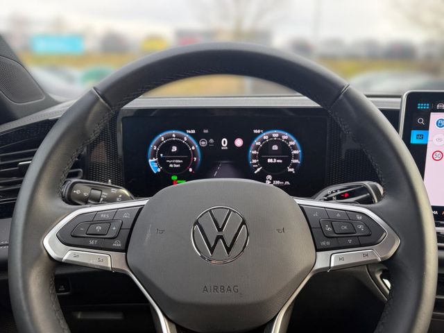 Tiguan Goal 1.5 eTSI AHK-klappbar Navi 360 Kamer