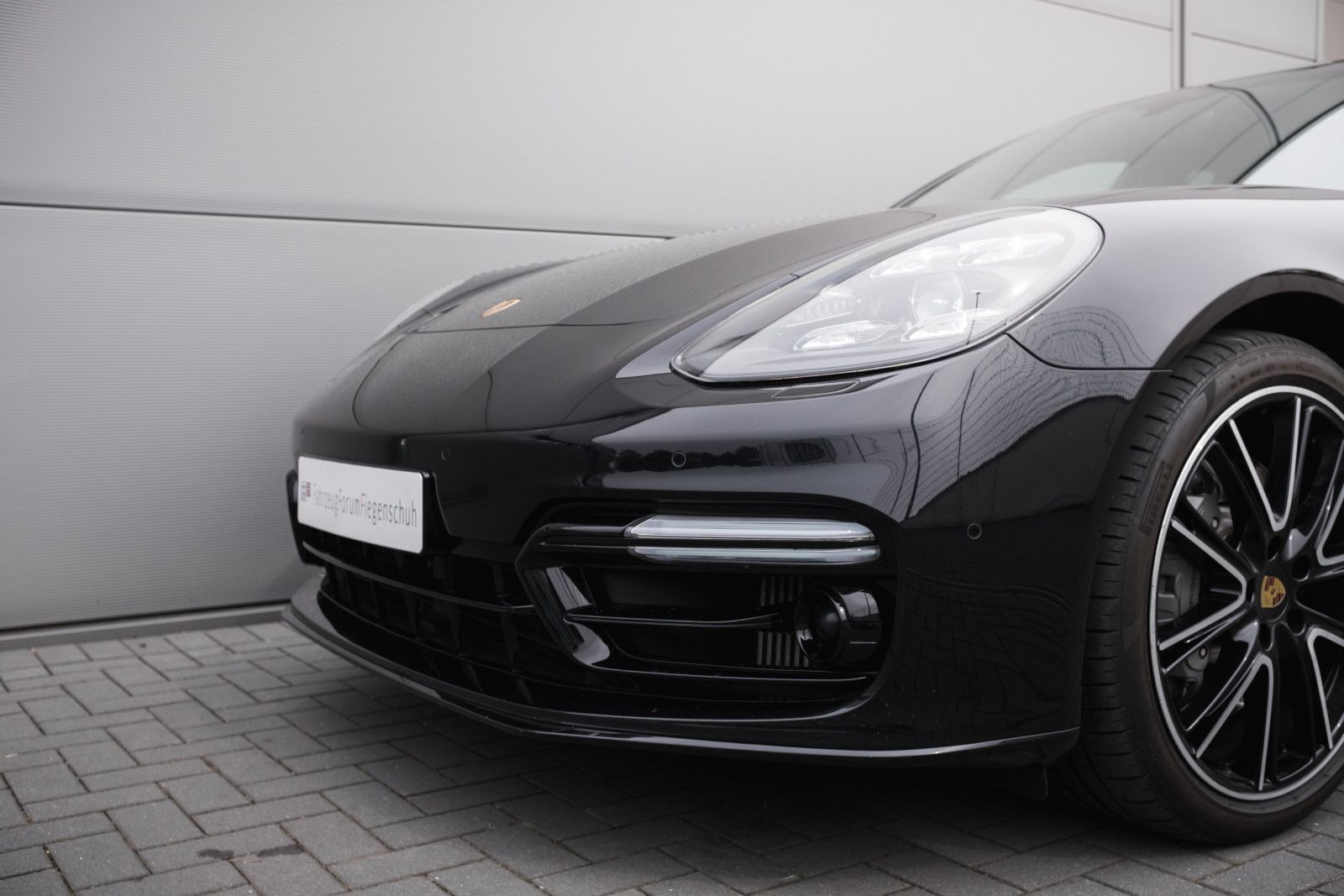 Fahrzeugabbildung Porsche Panamera Sport Turismo 4 S-Kam.-StHz.-Pano-LED