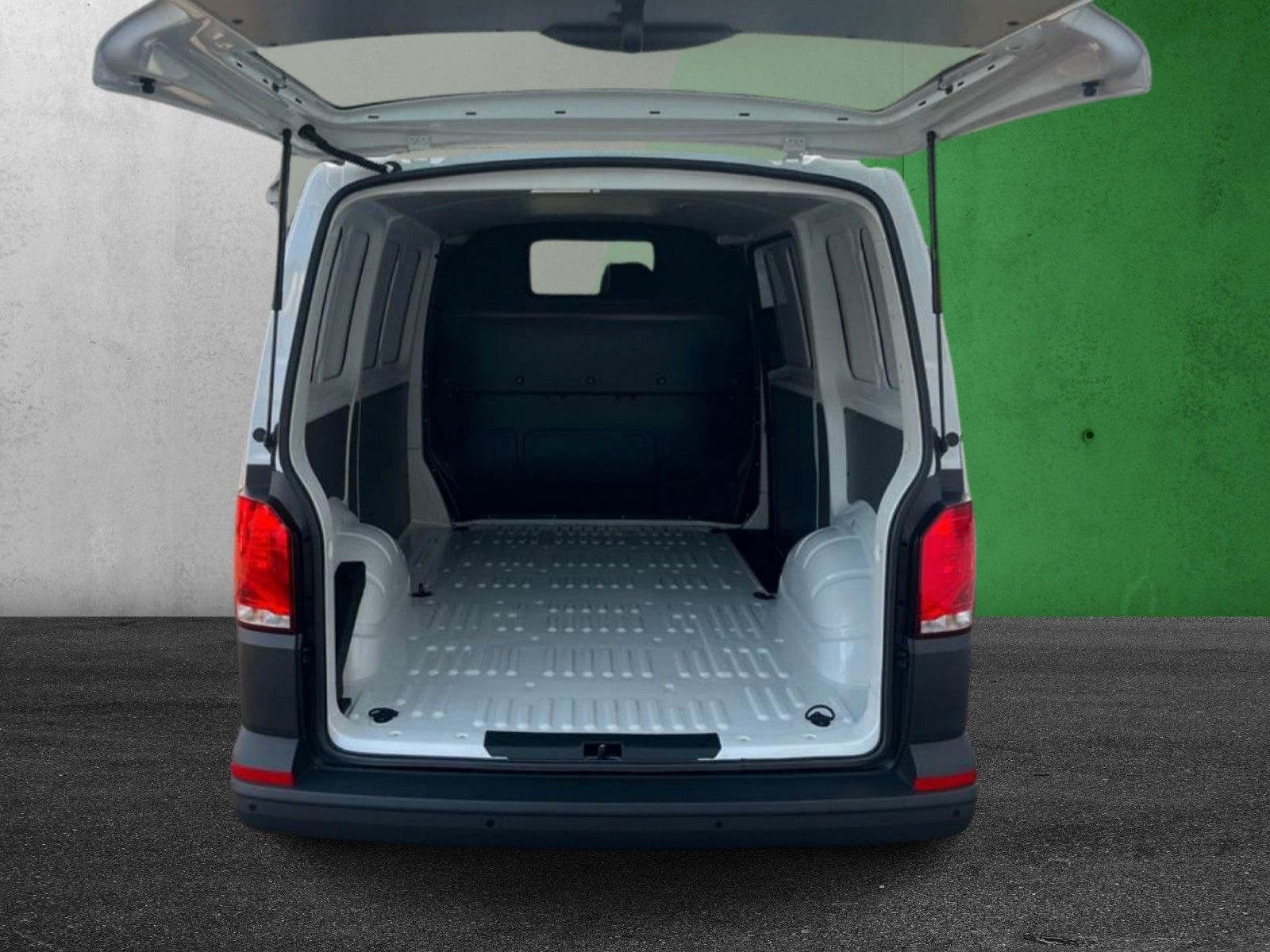 Fahrzeugabbildung Volkswagen T6.1 2.0 TDI 150 PS L1H1 4MOTION*KLIMA*KAMERA