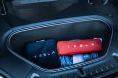 TESLA Model S PLAID - Yoke - Satin Black Matt - 1020PS