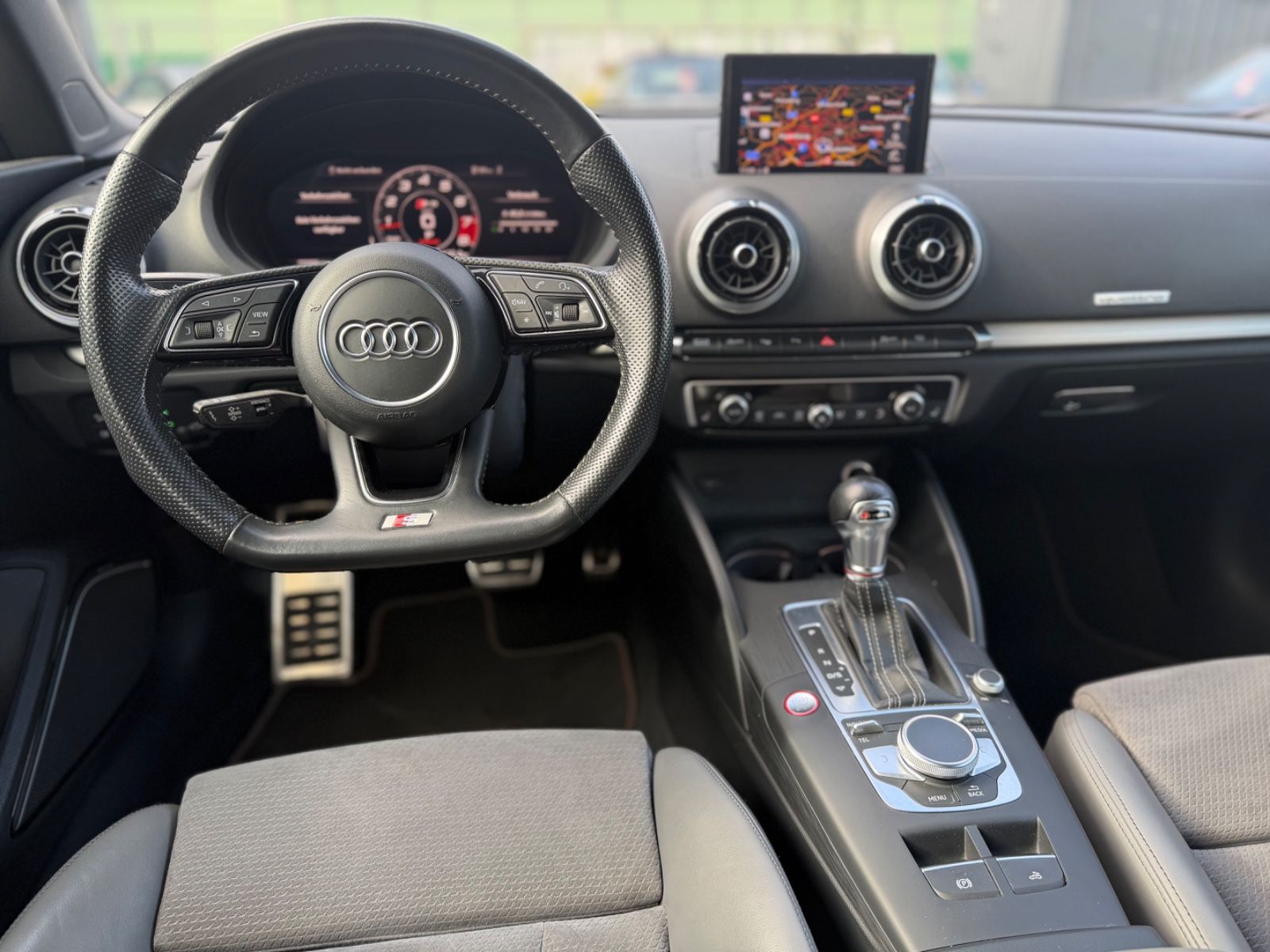 Audi S3 Cabrio 2.0 quattro B&O NAVI ACC VIRTUAL LED foto 16
