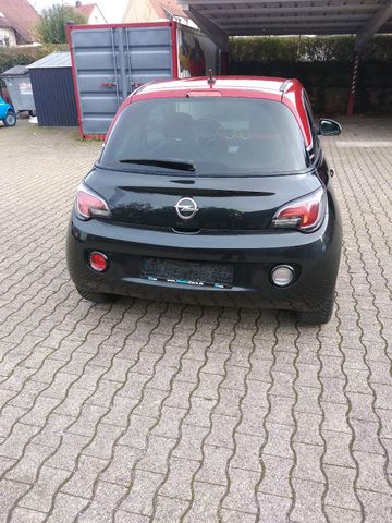 Opel adam 2013