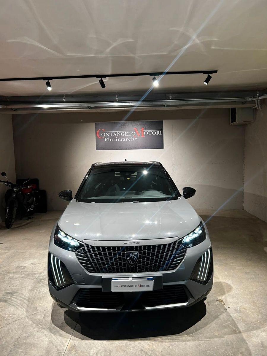 Peugeot 2008 PureTech 100 S&S Active imagem 2