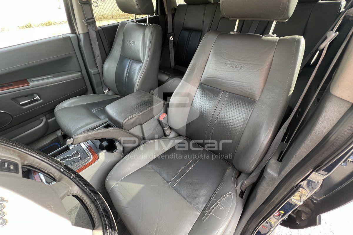 Jeep Grand Cherokee 2005 — photo 11