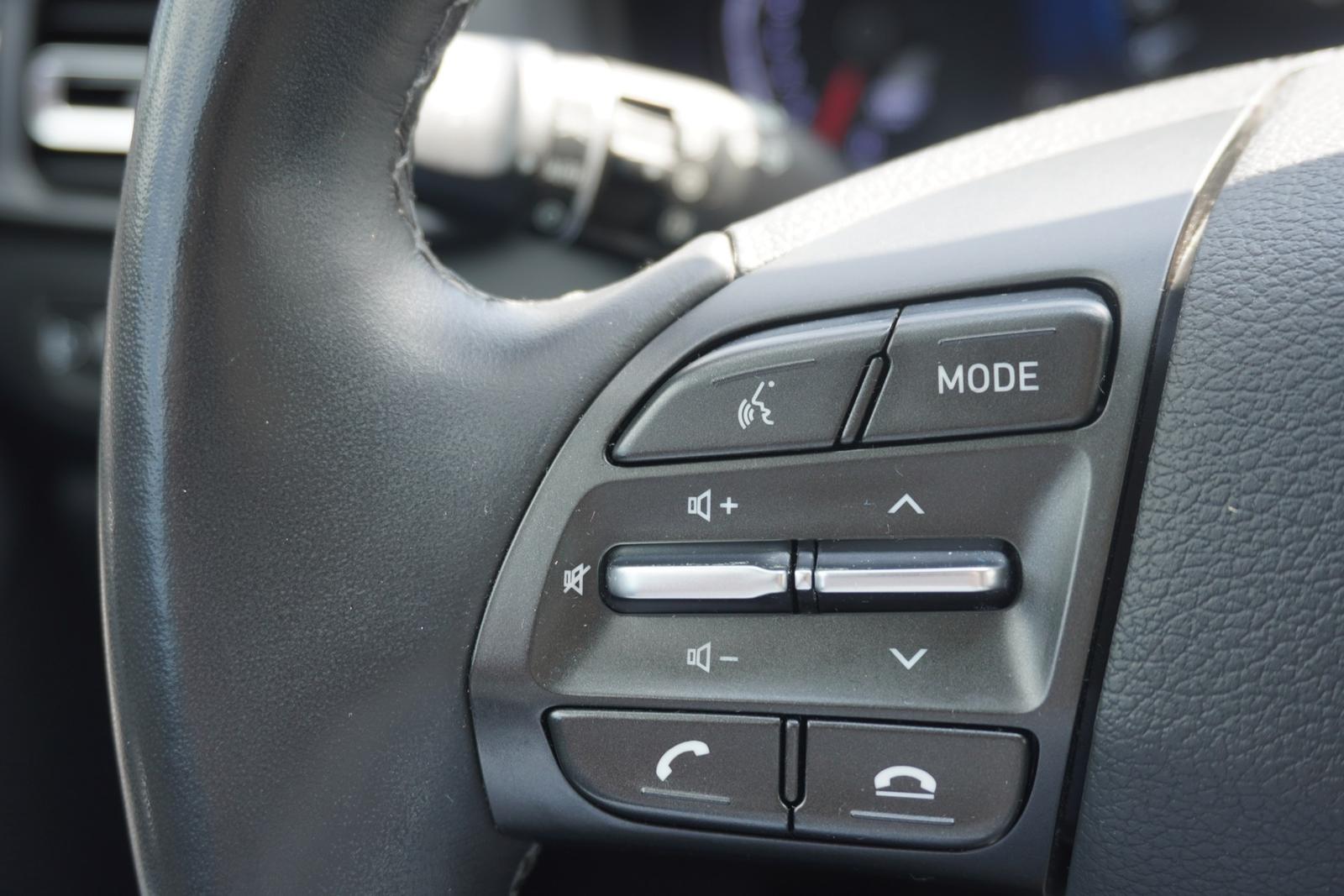 Hyundai i30 Kombi 1.0 T-GDI LED Navi Kamera PDC Tempomat