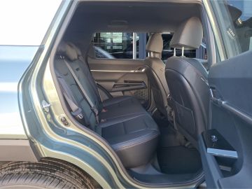 KGM Torres ESSENTIAL 1.5 4WD °LED°Navi°Leder°ACC°SHZ