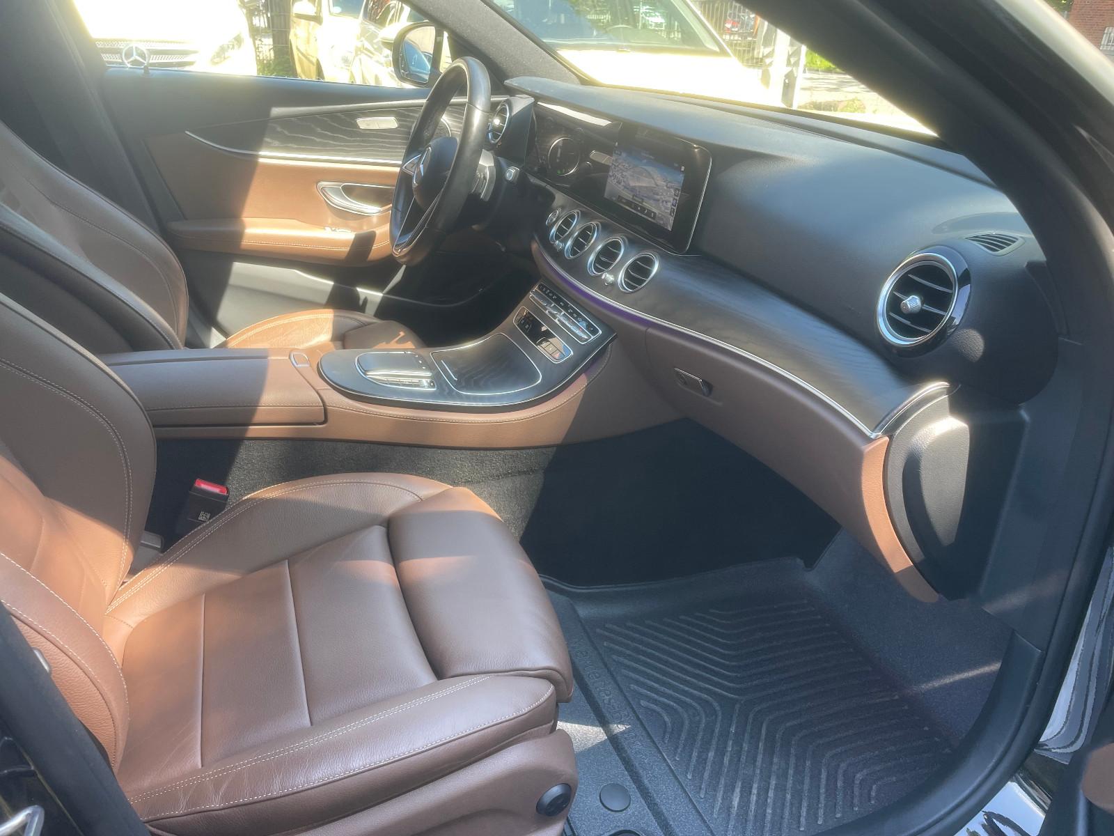 Mercedes-Benz E 220 d Aut Avantgarde Unfallfrei MB Scheckheft-