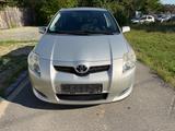 Toyota Auris Team - Toyota Auris: Team