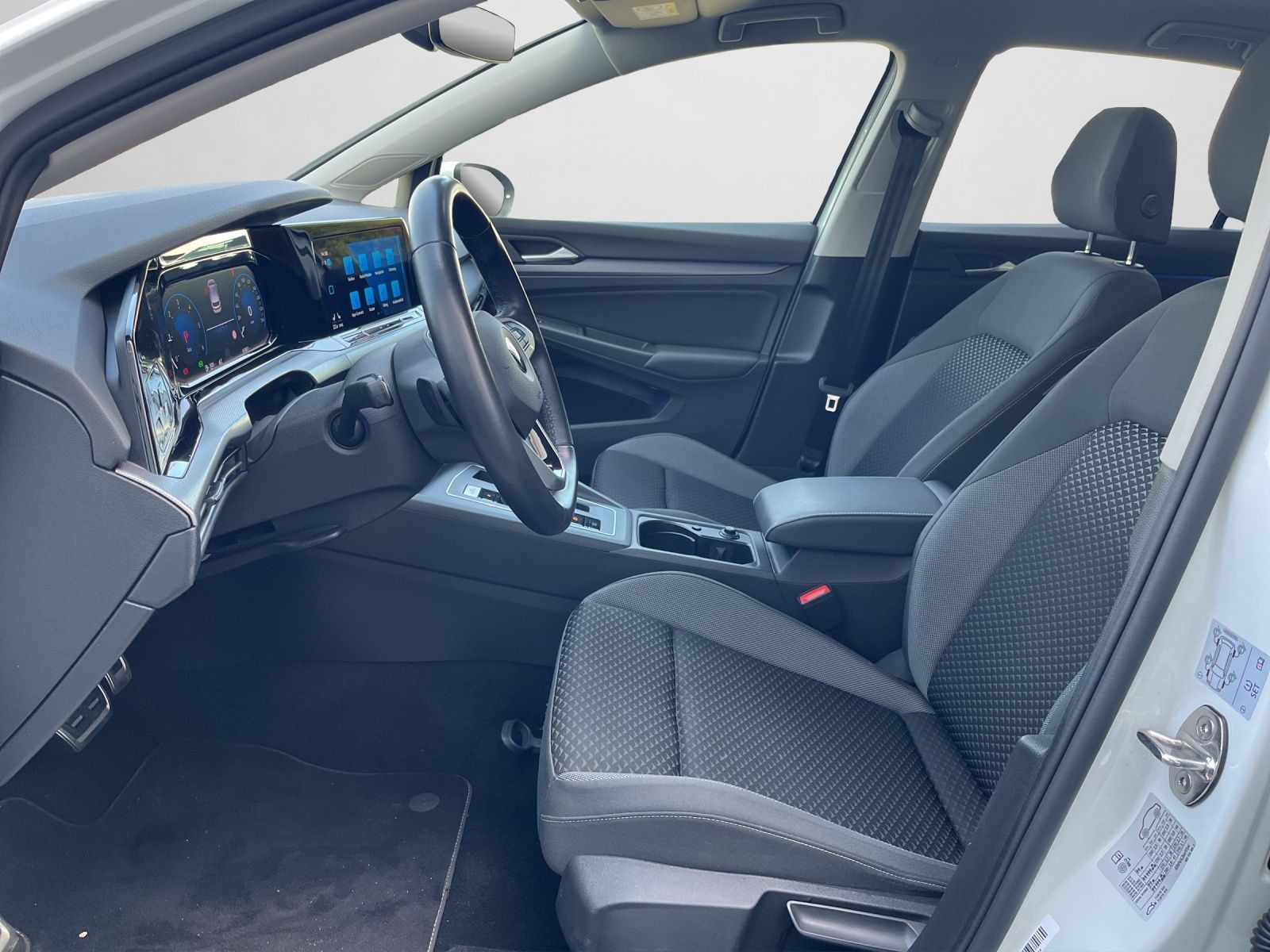 Volkswagen Golf - Bild 13