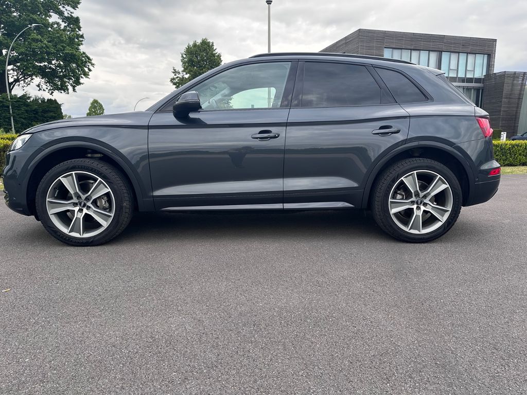 Image of Audi Q5