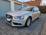 Audi A4 Avant 2 Attraction Navi Leder Panorama-Dach - Audi A4 mit Diesel-Antrieb: Dach