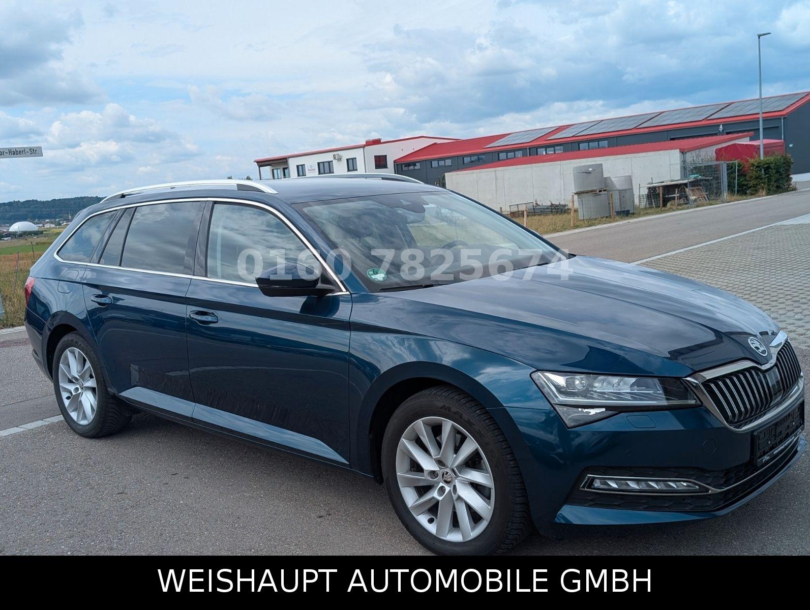 Skoda Superb Combi Style 4x4-AHK-KAMERA-4xSitzh.-Navi.