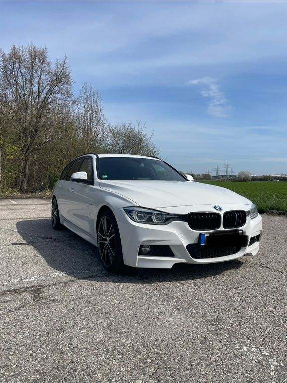 Image of BMW 320