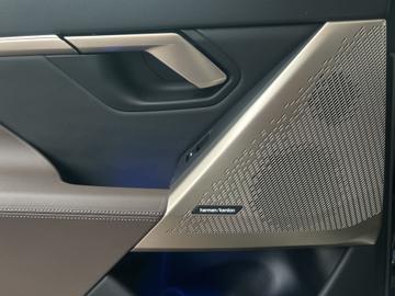 2024 BMW I5 — миниатюра 28