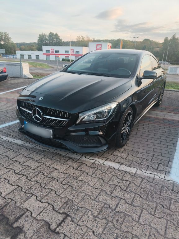 Image of Mercedes-Benz CLA 180