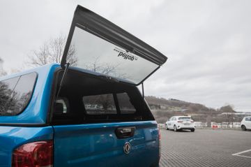 Bild 6 DFSK Rich 6 DFM Rich 6, AHK 3T, Harttop, Winterräder