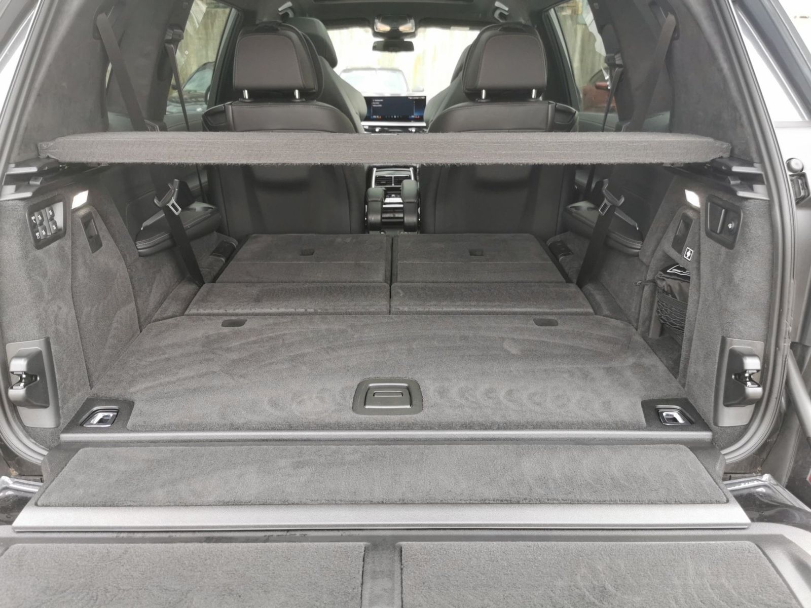 BMW X7 M60 - Bild 11