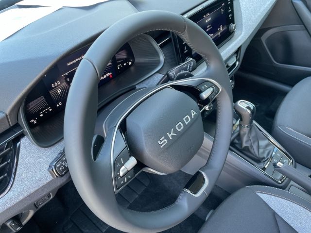 Fahrzeugabbildung SKODA Kamiq 1.0 TSI Selection Autom. Rückfahrkamera, A