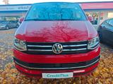 Volkswagen T6 Multivan Generation Six Standheizung ACC AHK - rote Volkswagen T6 Multivan