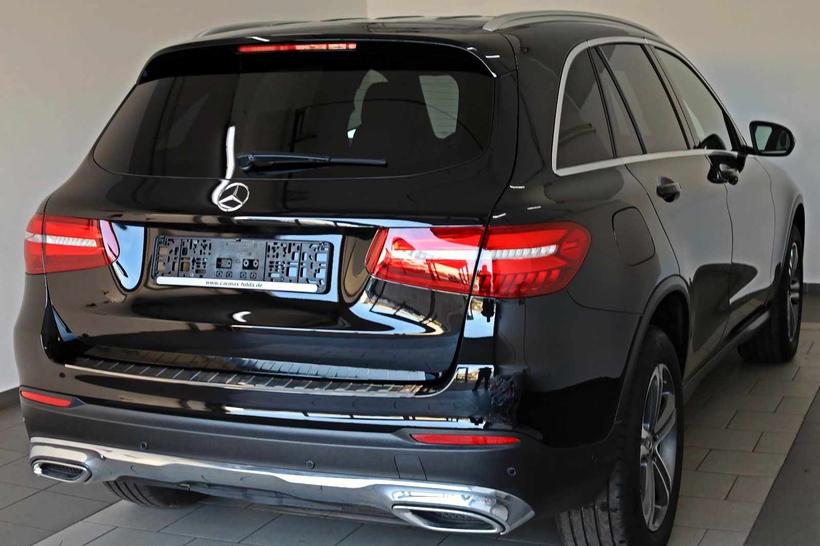 Fahrzeugabbildung Mercedes-Benz GLC 350d 4M Leder,Navi,LED,360°,Burmester,Panora