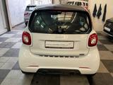 Smart ForTwo fortwo coupe Aut. Navi,Leder Tüv 07-2027 - Smart