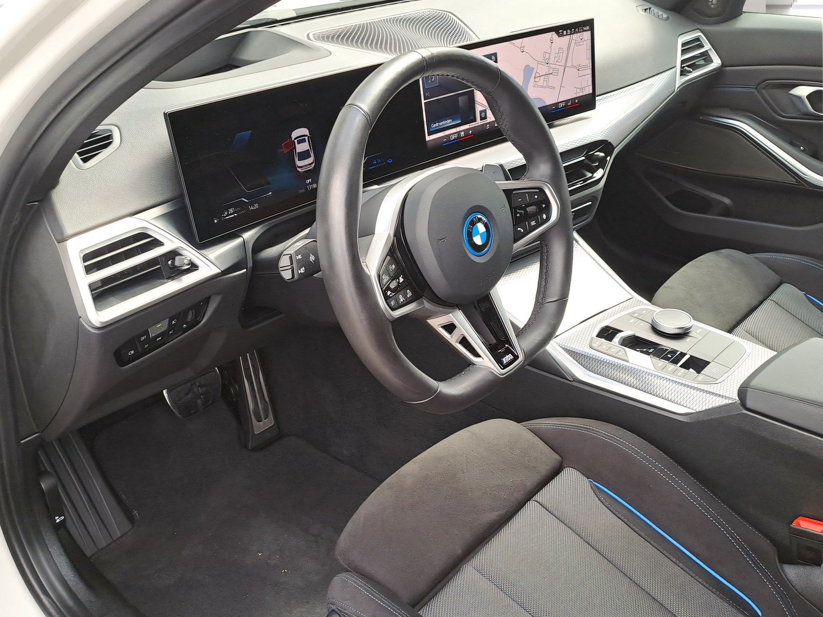 BMW 330 - Bild 4