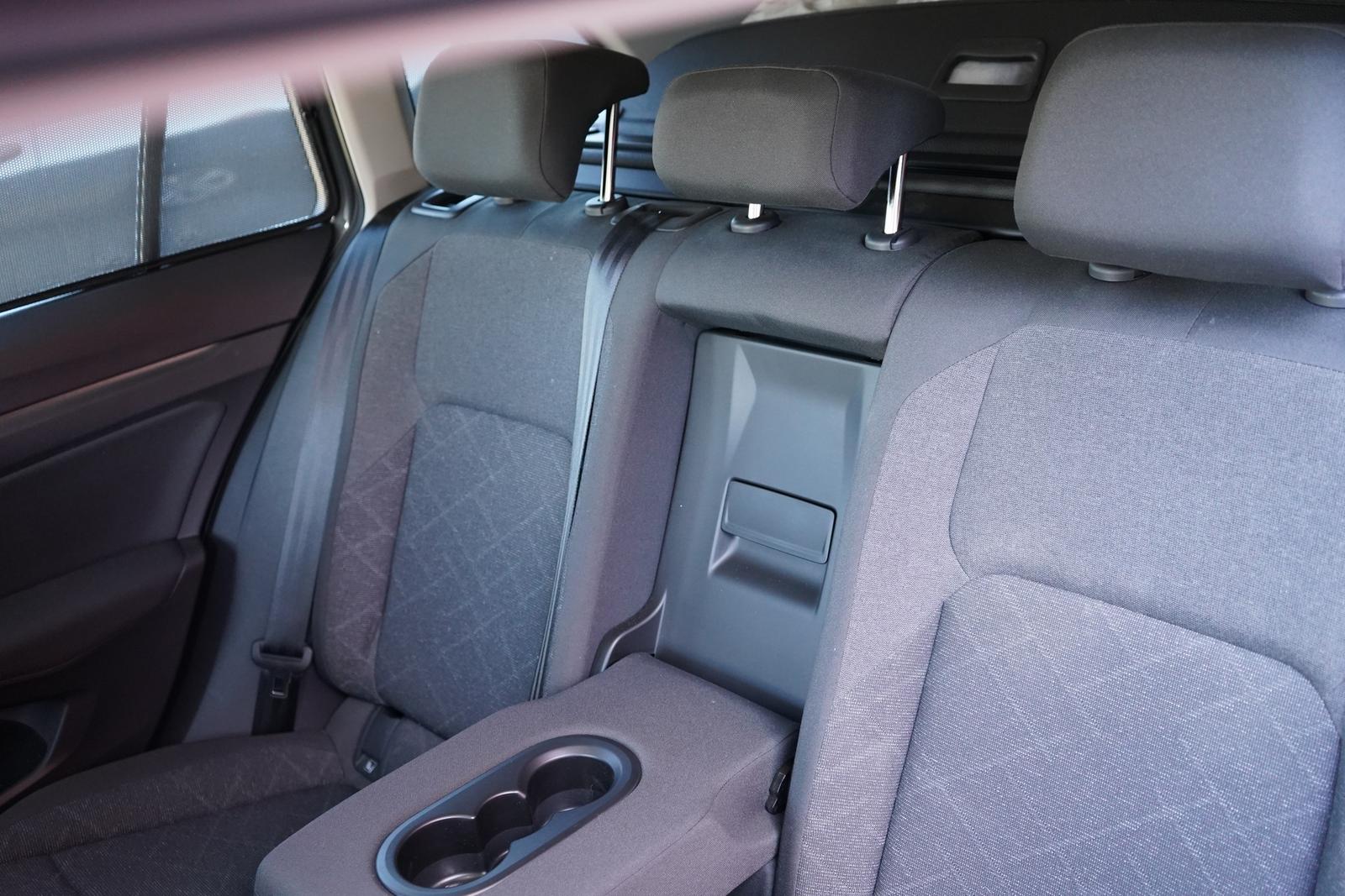 Volkswagen Golf VIII Variant Life eTSI LED Navi App-Connect, миниатюра 30