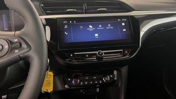 Fotografie 10 des Opel Corsa 1.2 Direct Injection Turbo GS